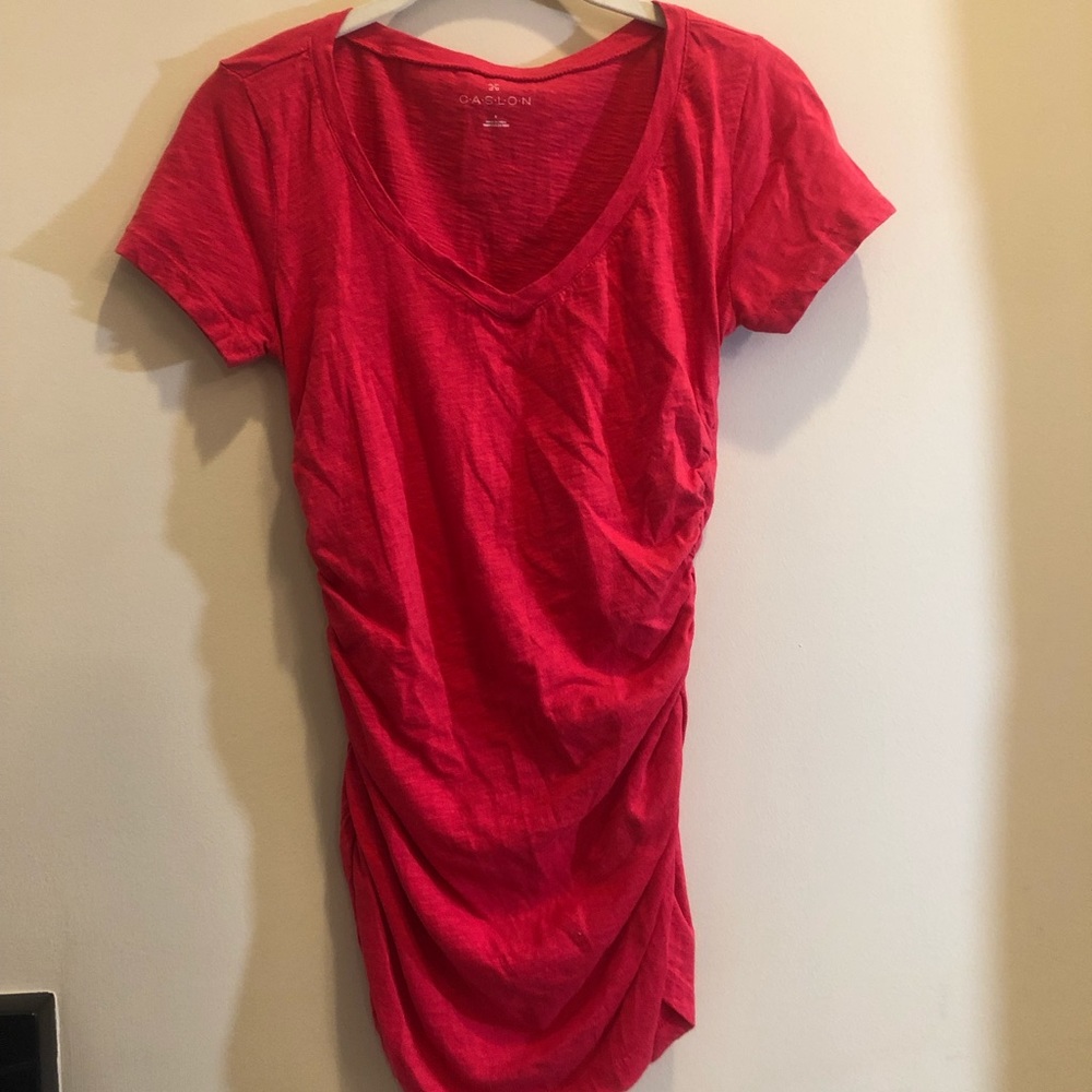 CASLON flattering top